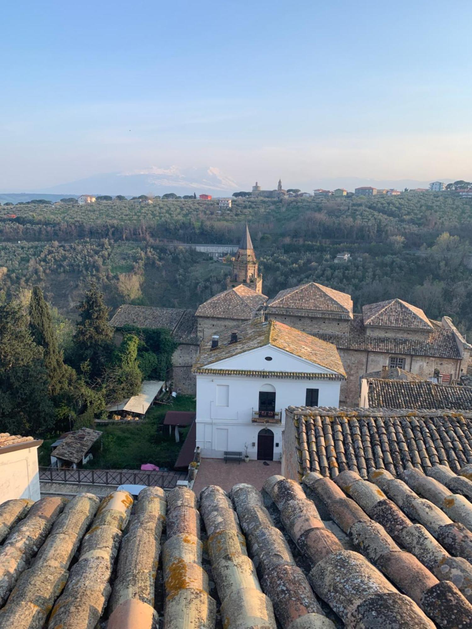 Dimora Amina Bed and Breakfast Loreto Aprutino Buitenkant foto